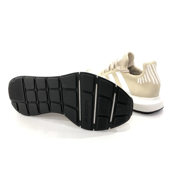 Adidas Swift Run Women's Training Running Shoes - Picture 2 of 8